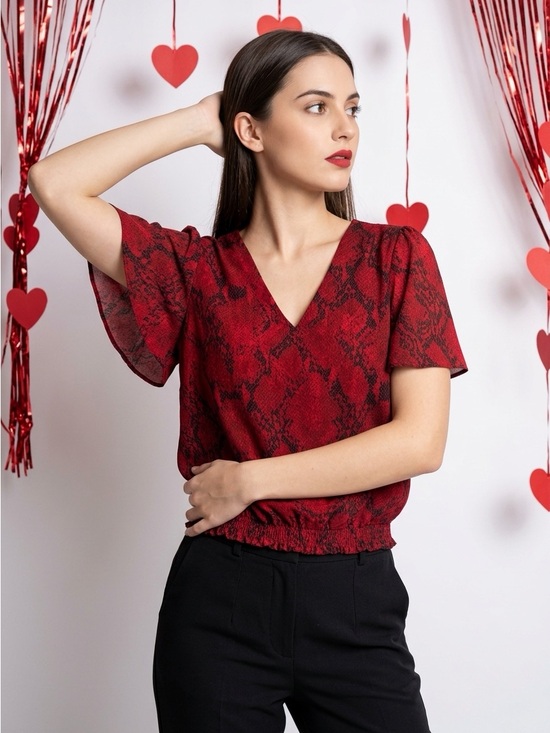 Banana Republic Tops - Banana Republic Red Snake-Print V-Neck Flutter Sleeve Blouse